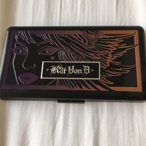 Never Used Kat Von D Eyeshadow Palette Ladybird.
